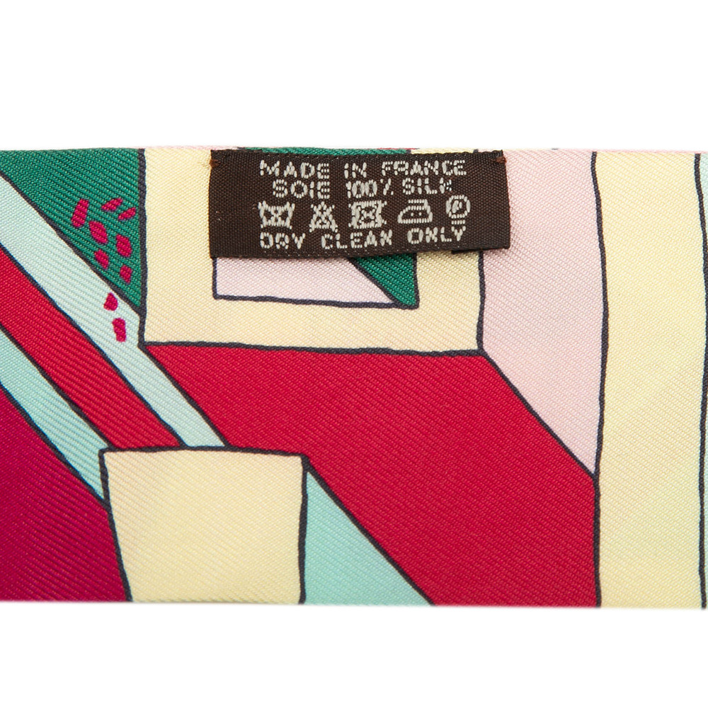Pre-Loved Hermes On A Summer Day Silk Twilly Scarf - Picture 4 of 6